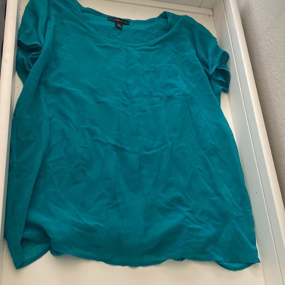 Design history Turquoise Blouse size small
